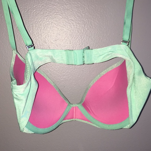 Push-up bra - Picture 2 of 3